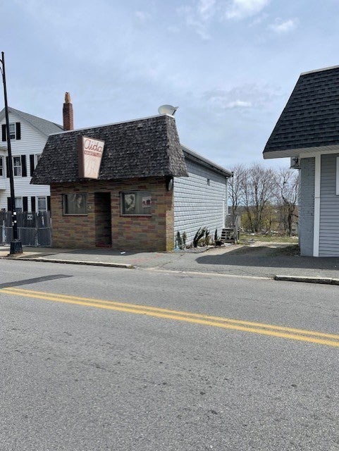 770 County St, New Bedford, MA Photo #7