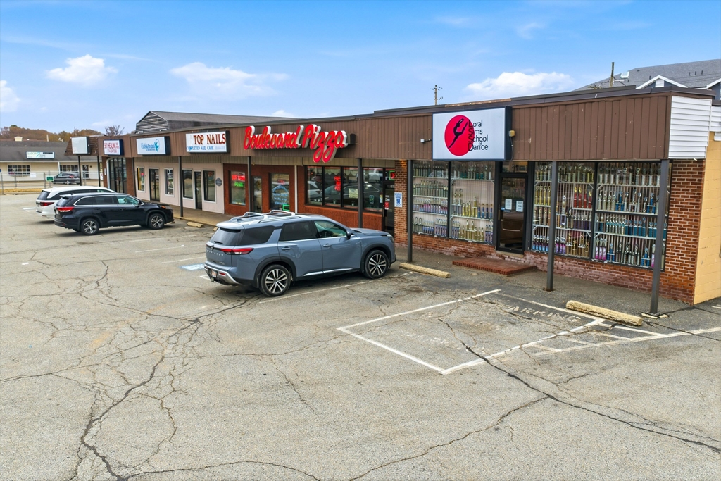 588 Kelley Blvd