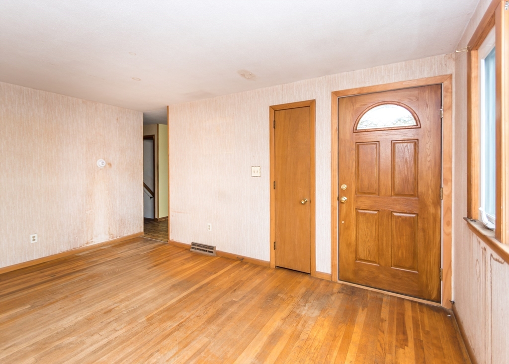 177 Pine Hill Circle
