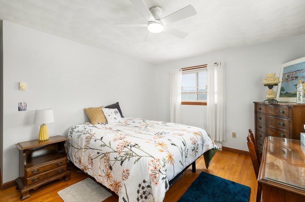 9 Alpine Ct, Gloucester, MA Photo #21