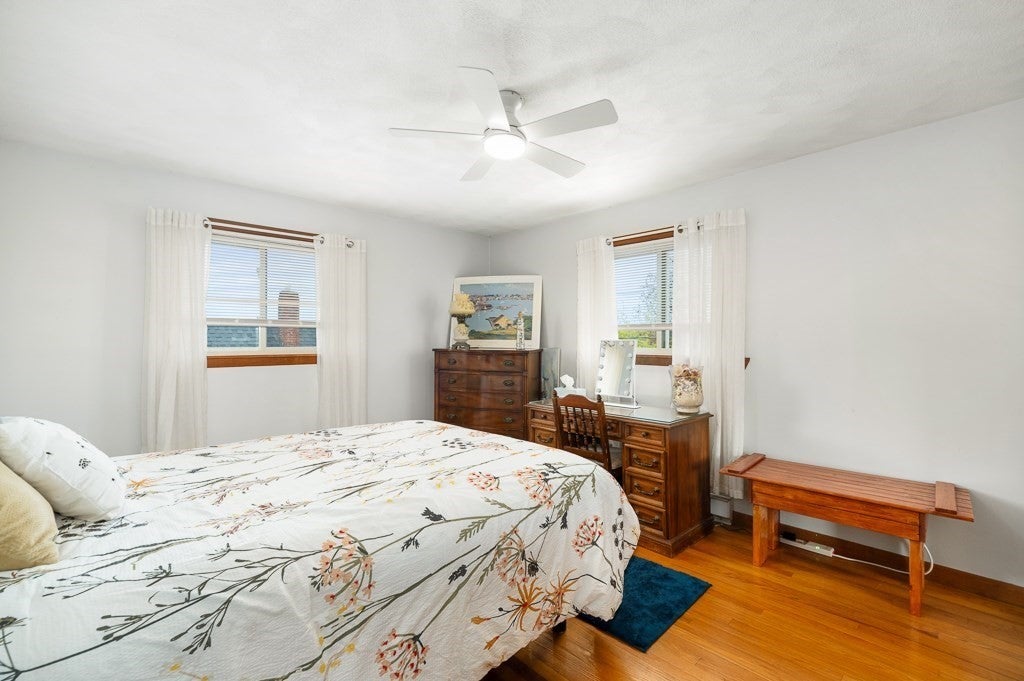 9 Alpine Ct, Gloucester, MA Photo #22