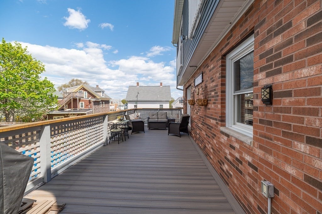 9 Alpine Ct, Gloucester, MA Photo #29