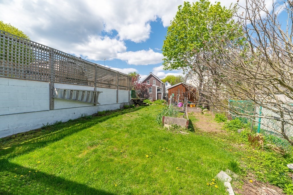 9 Alpine Ct, Gloucester, MA Photo #32