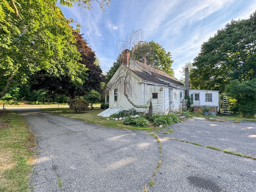 141 Milford Rd