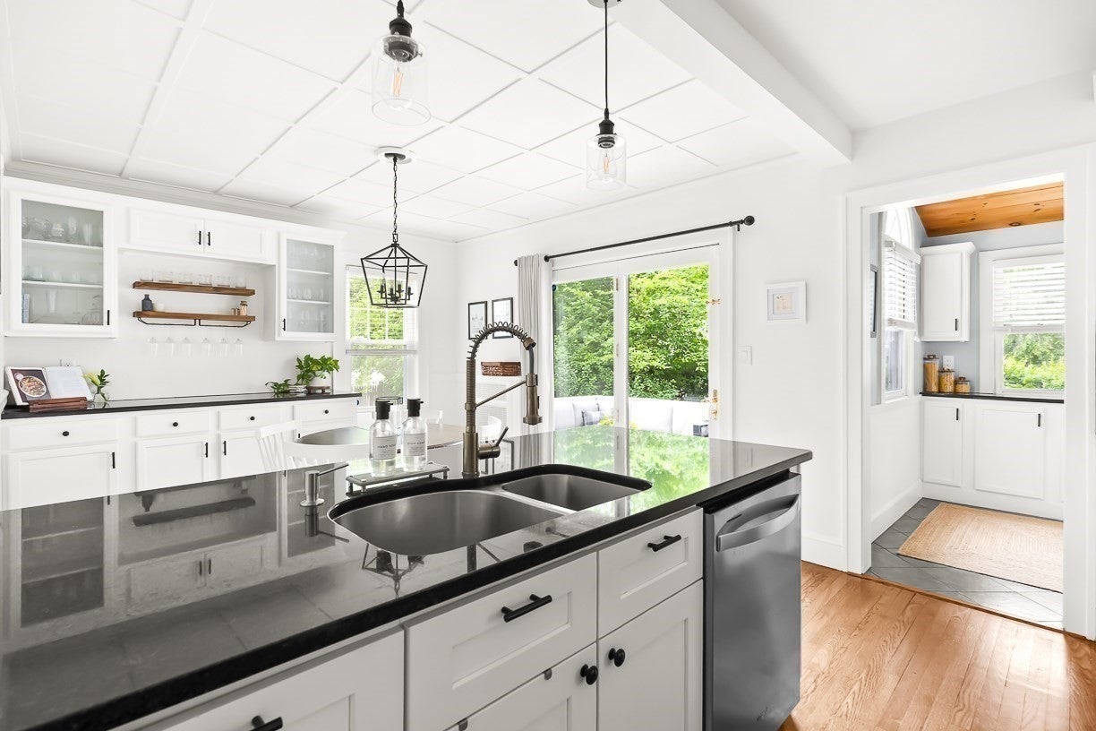 297 Woburn Street, Reading, MA, 297 Woburn Street, Reading, MA Photo #20