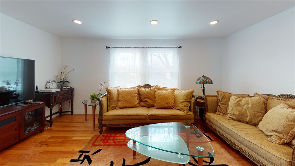22-24 Broadlawn Park #24, Boston, MA Photo #5