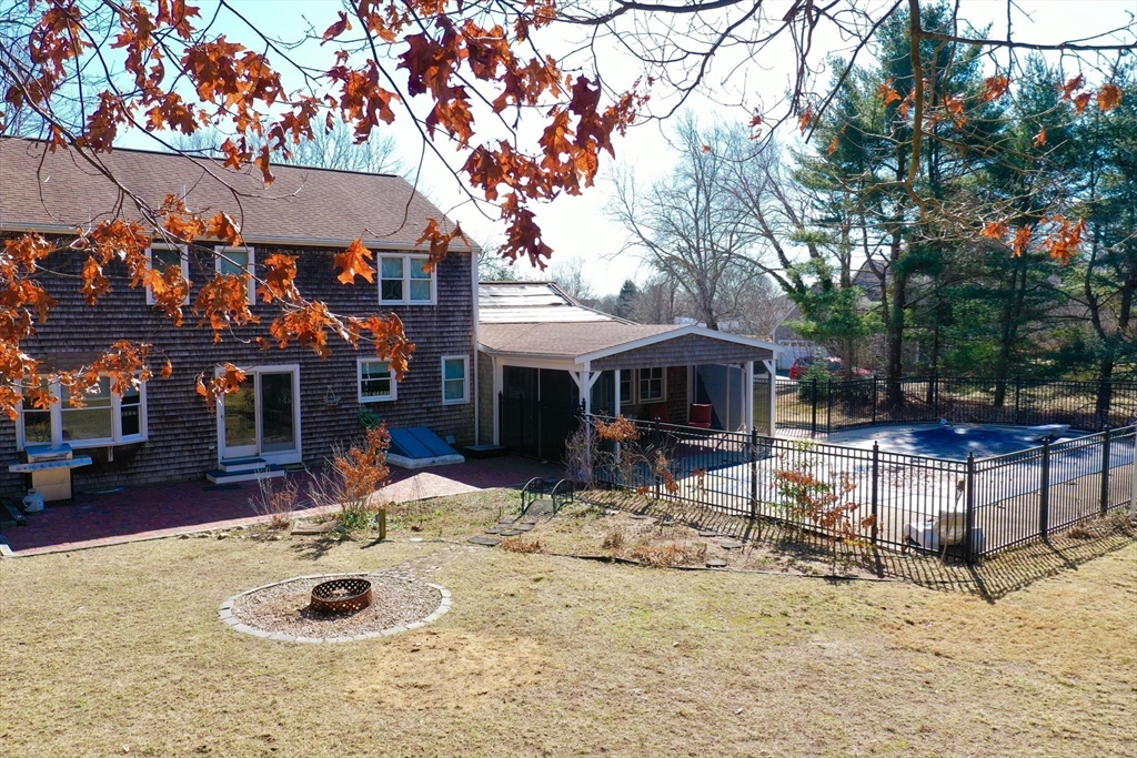 23 Fuller Way