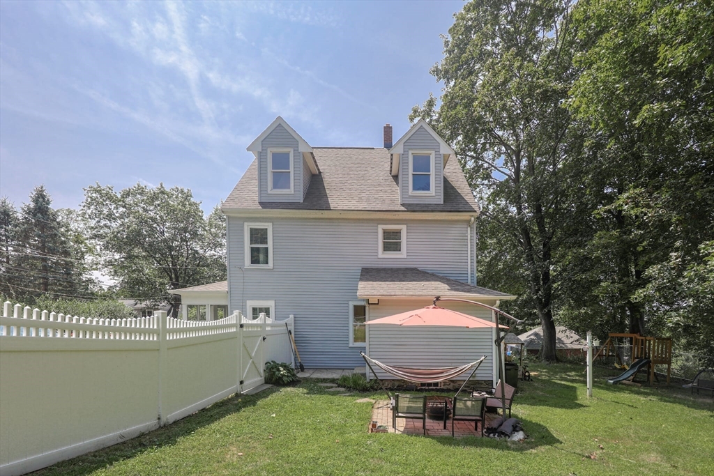 22 Garfield Ave