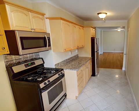 Photo of 1450 Beacon Street #803, Brookline, MA 02446 (MLS # 73505911)