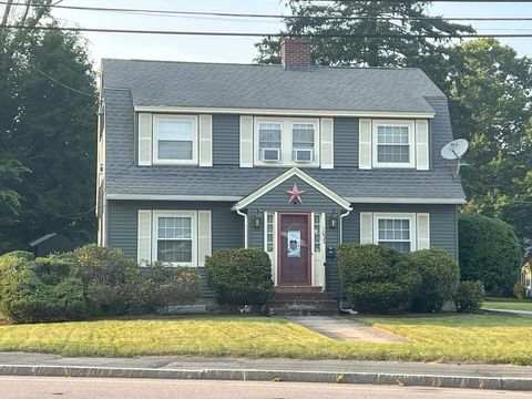 1033 Pleasant St Brockton MA 02301