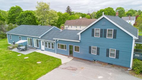 9 Mount Hope St North Attleboro MA 02760