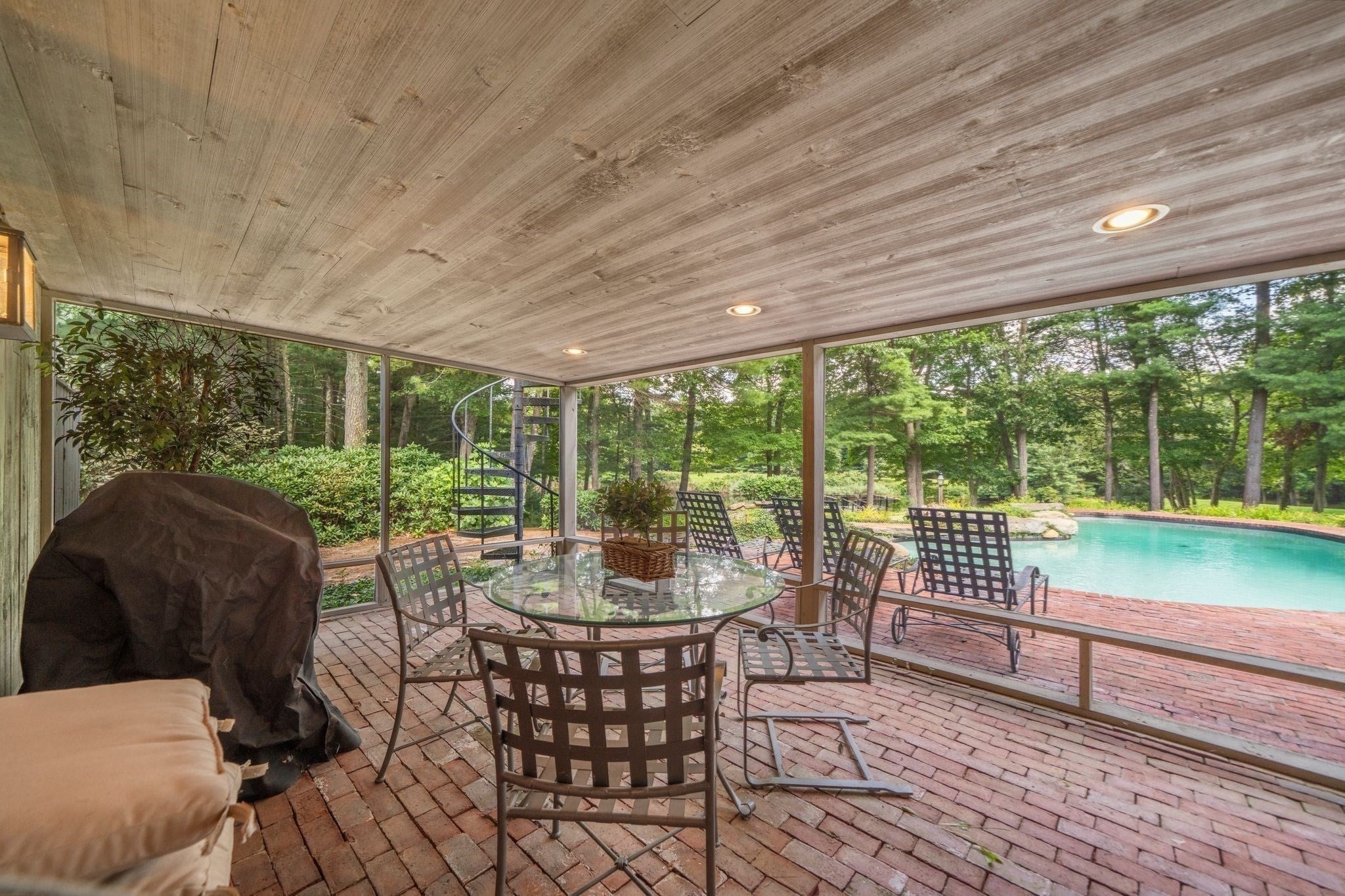 225 Mill Street, Raynham, MA Photo #33