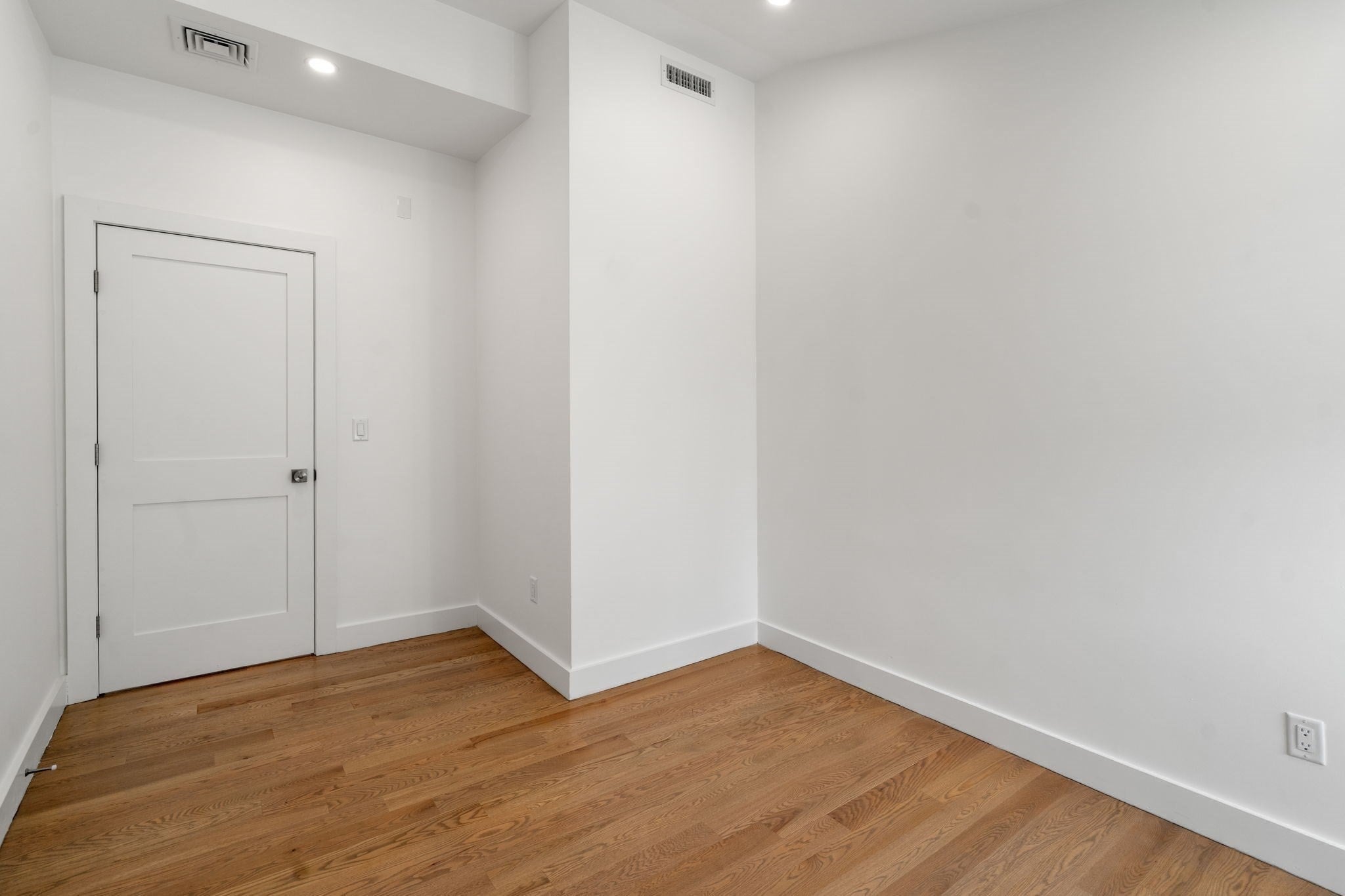 43-45 Wellington St #3, Waltham, MA, 43-45 Wellington St #3, Waltham, MA Photo #22