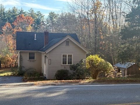 505 Lancaster Ave Lunenburg MA 01462