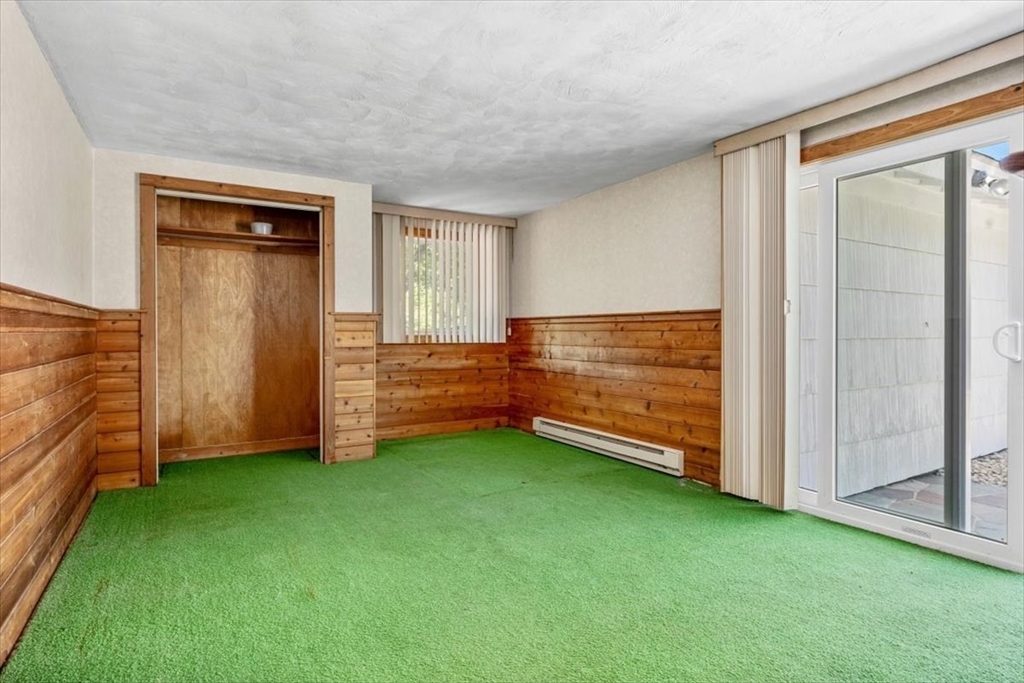 4 Richard Rd