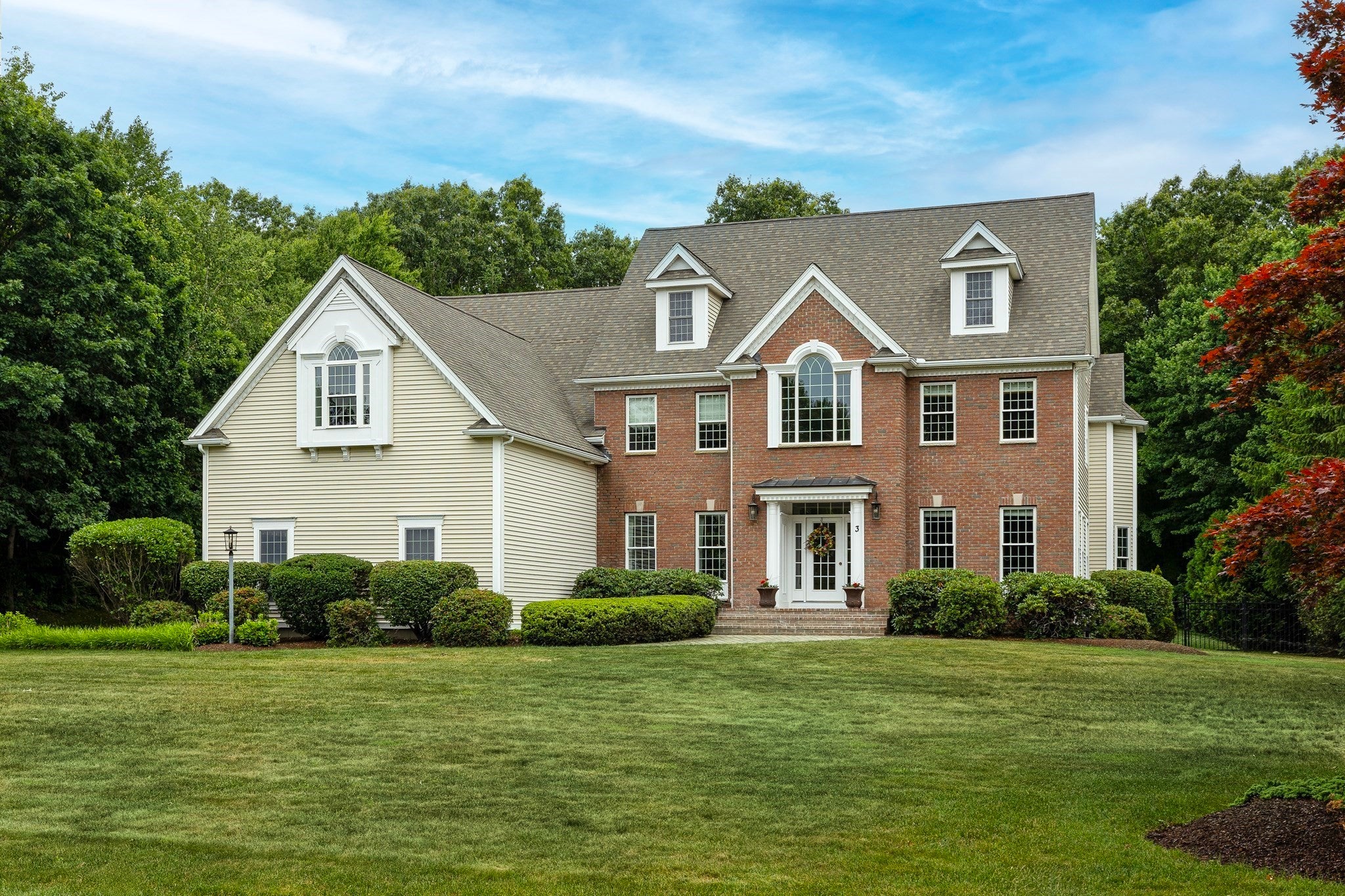 3 Bowker Road