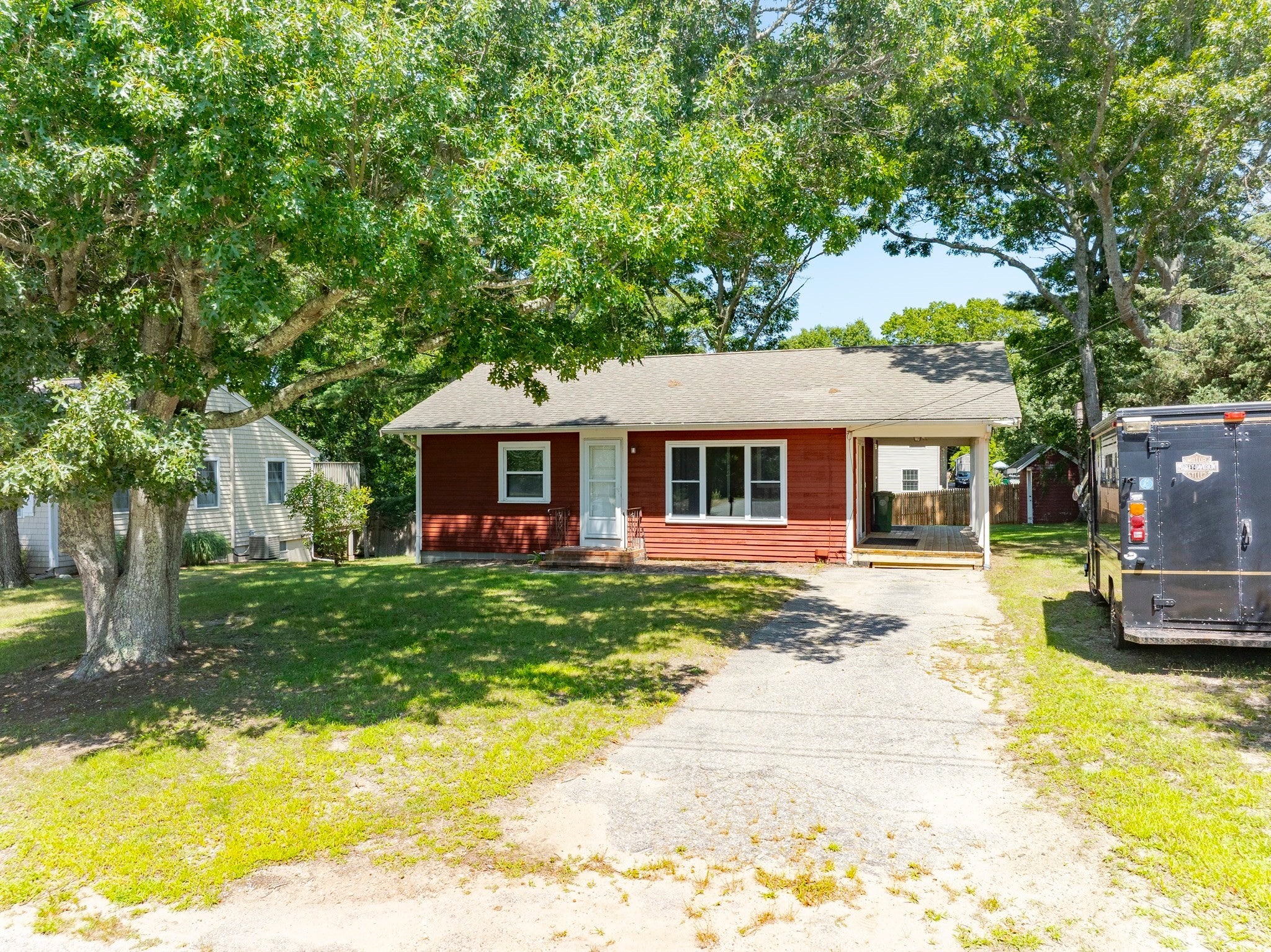 16 Hartwell Dr, Falmouth, MA Photo #2