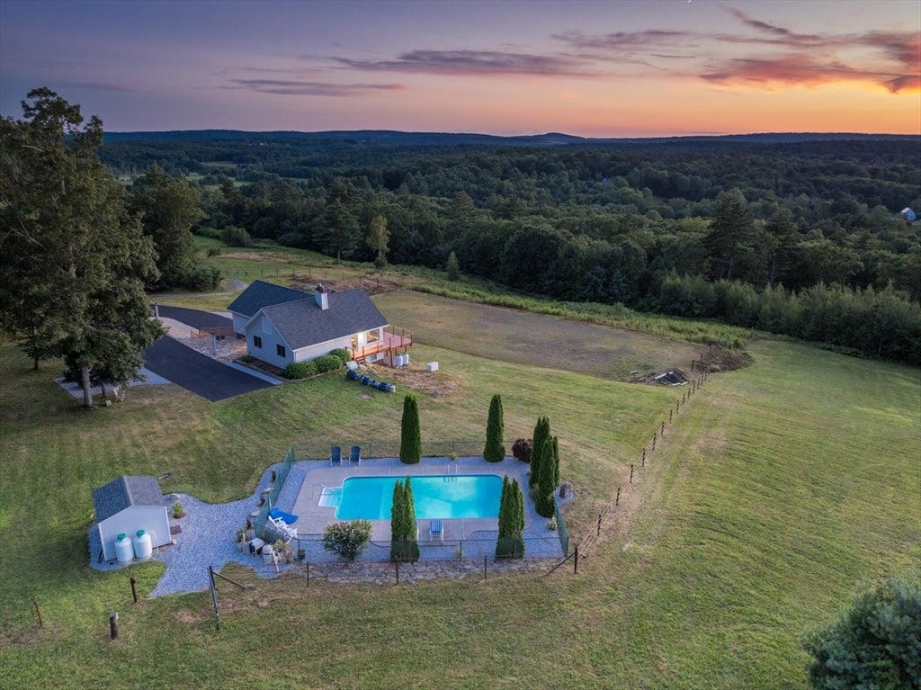 16 Cider Mill Rd, North Brookfield, MA Photo #2