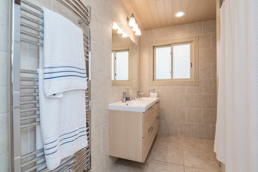 16 Cider Mill Rd, North Brookfield, MA Photo #21
