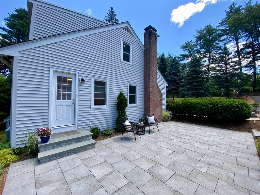 348 Old Connecticut Path