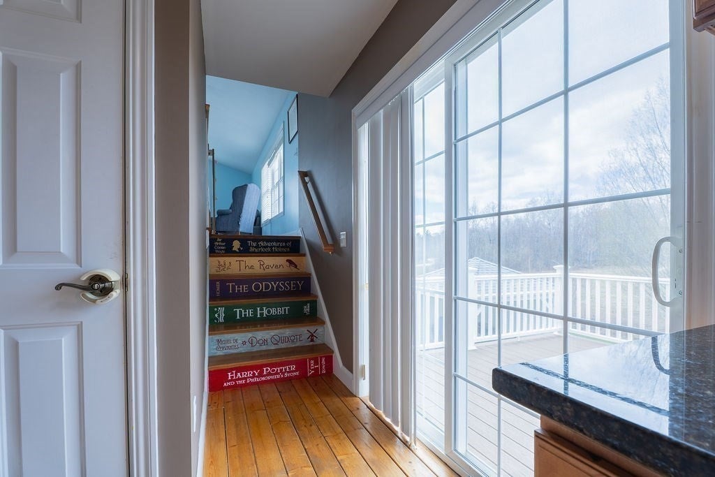 9 White Rd, Mendon, MA, 9 White Rd, Mendon, MA Photo #11