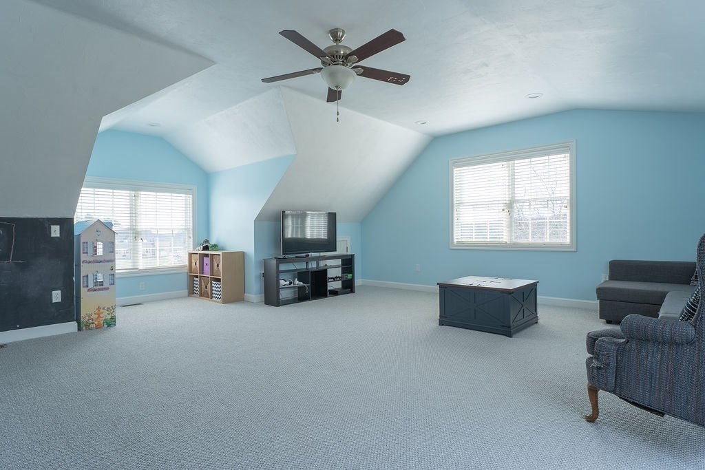 9 White Rd, Mendon, MA, 9 White Rd, Mendon, MA Photo #12