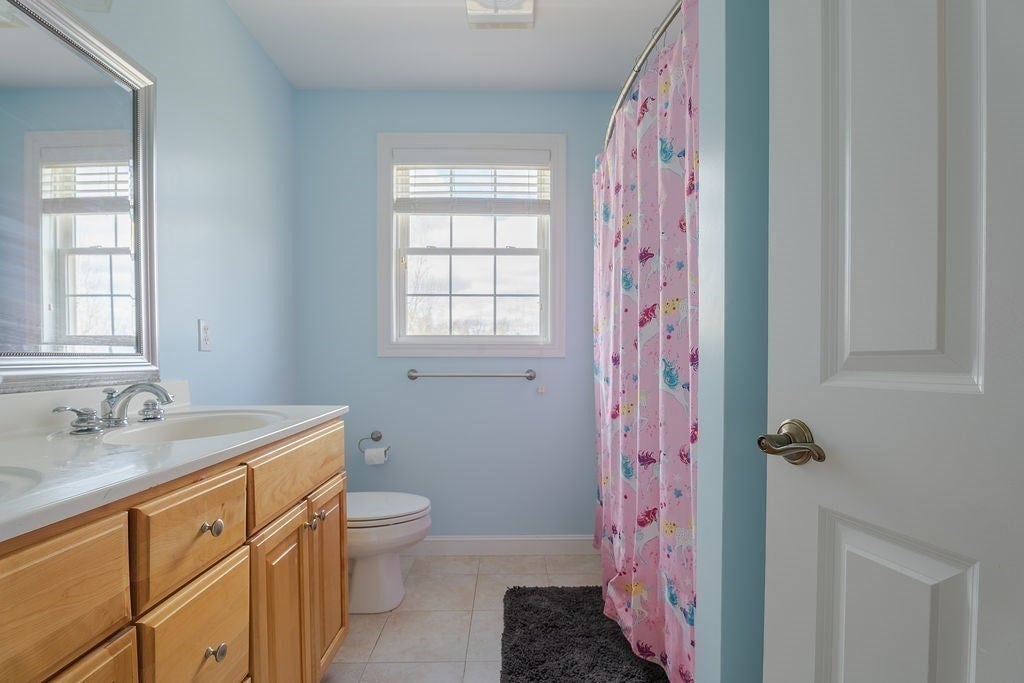 9 White Rd, Mendon, MA, 9 White Rd, Mendon, MA Photo #20