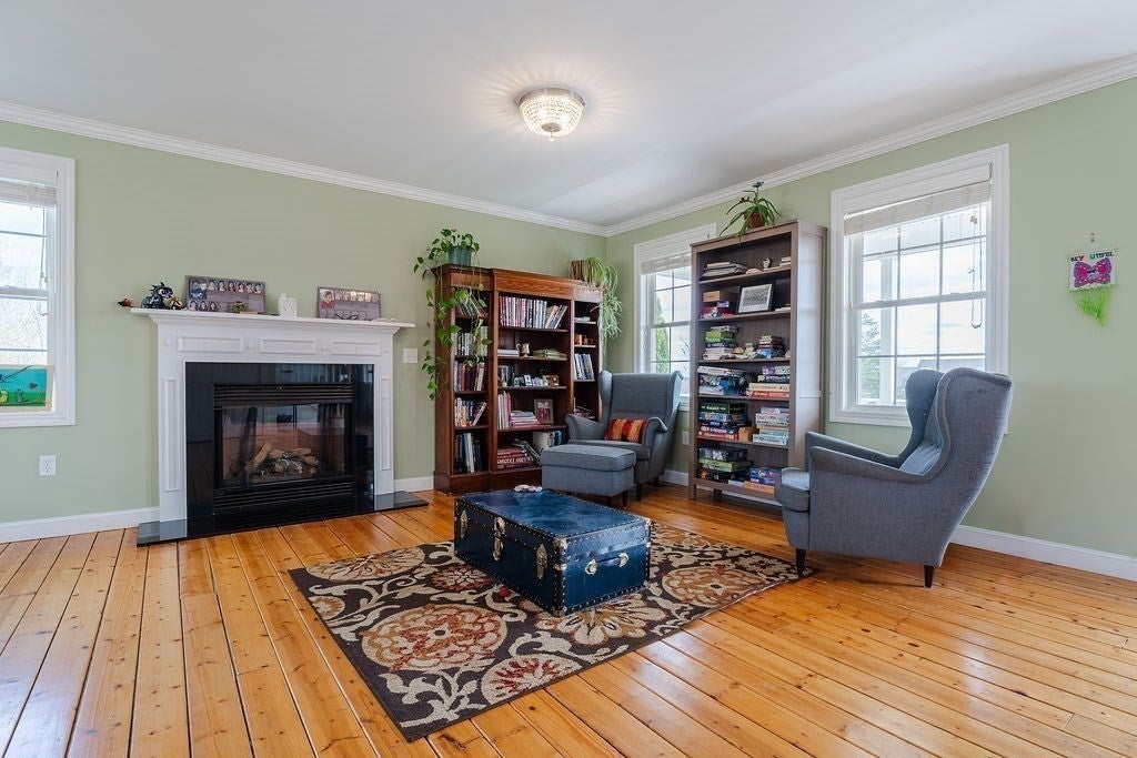 9 White Rd, Mendon, MA, 9 White Rd, Mendon, MA Photo #5