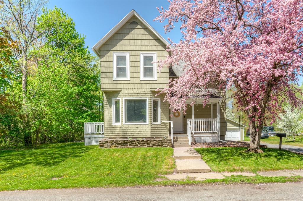 98 Morse Ave