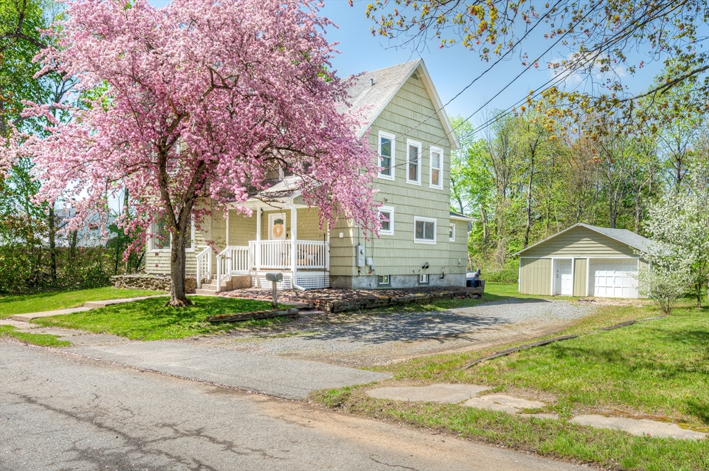 98 Morse Ave