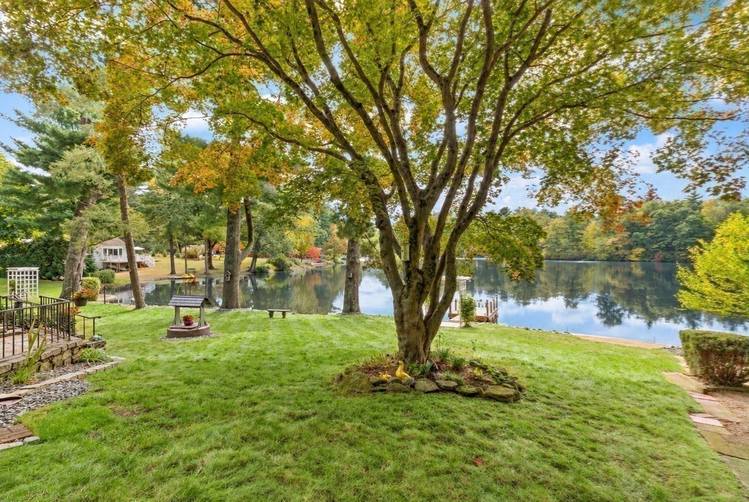 8 Fountain Spring Lane, Johnston, RI Photo #15