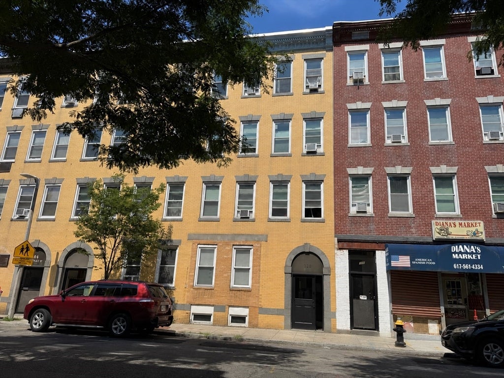 168 Cottage St #302, Boston, MA, 168 Cottage St #302, Boston, MA Photo #1