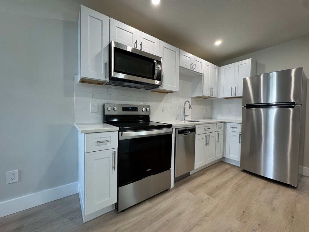 168 Cottage St #302, Boston, MA, 168 Cottage St #302, Boston, MA Photo #6