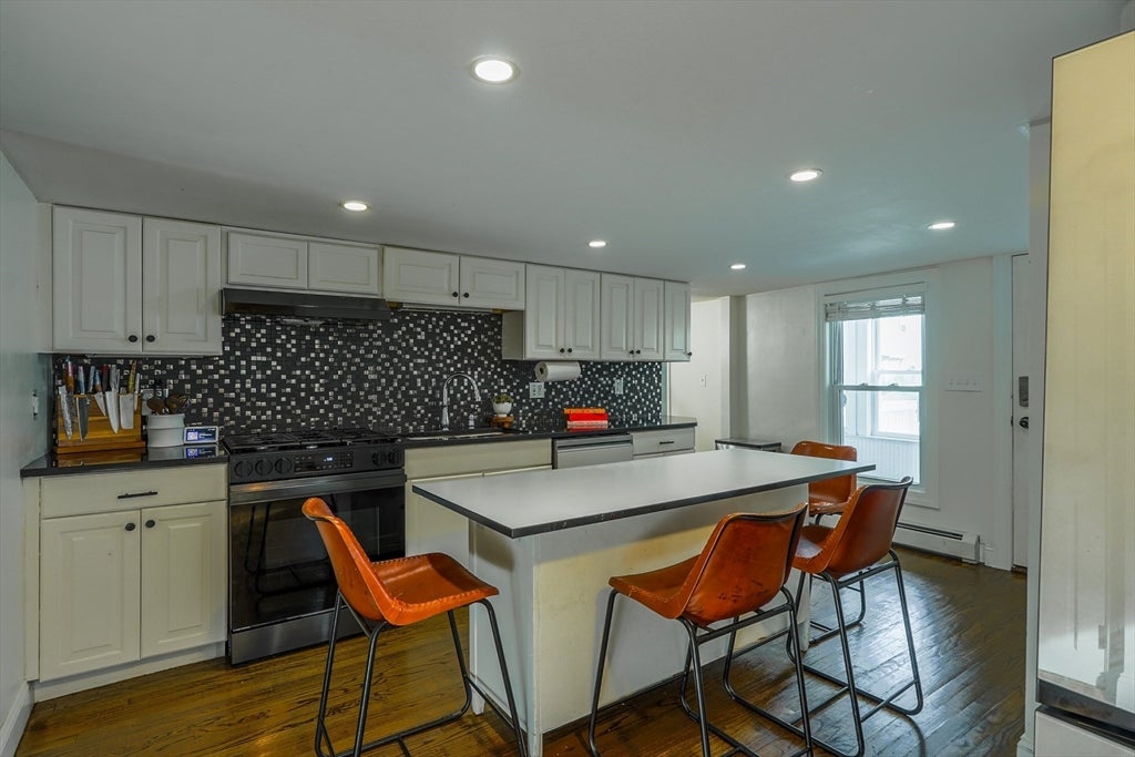 33 Bay View Ave, Winthrop, MA, 33 Bay View Ave, Winthrop, MA Photo #11