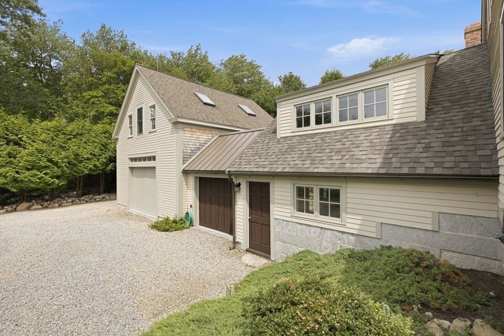 338 Clapp Road