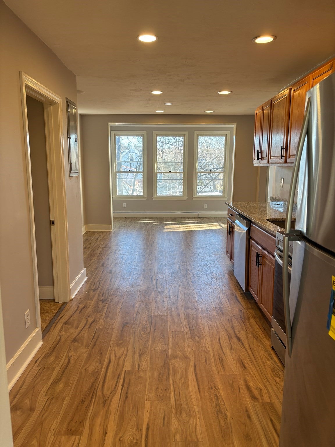 713 Metropolitan Ave #2, Boston, MA Photo #2