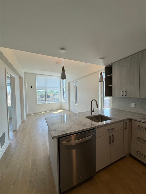 55 Brighton Ave 508