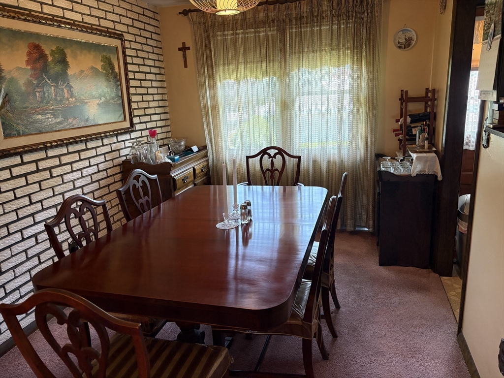 25 Crickett Rd