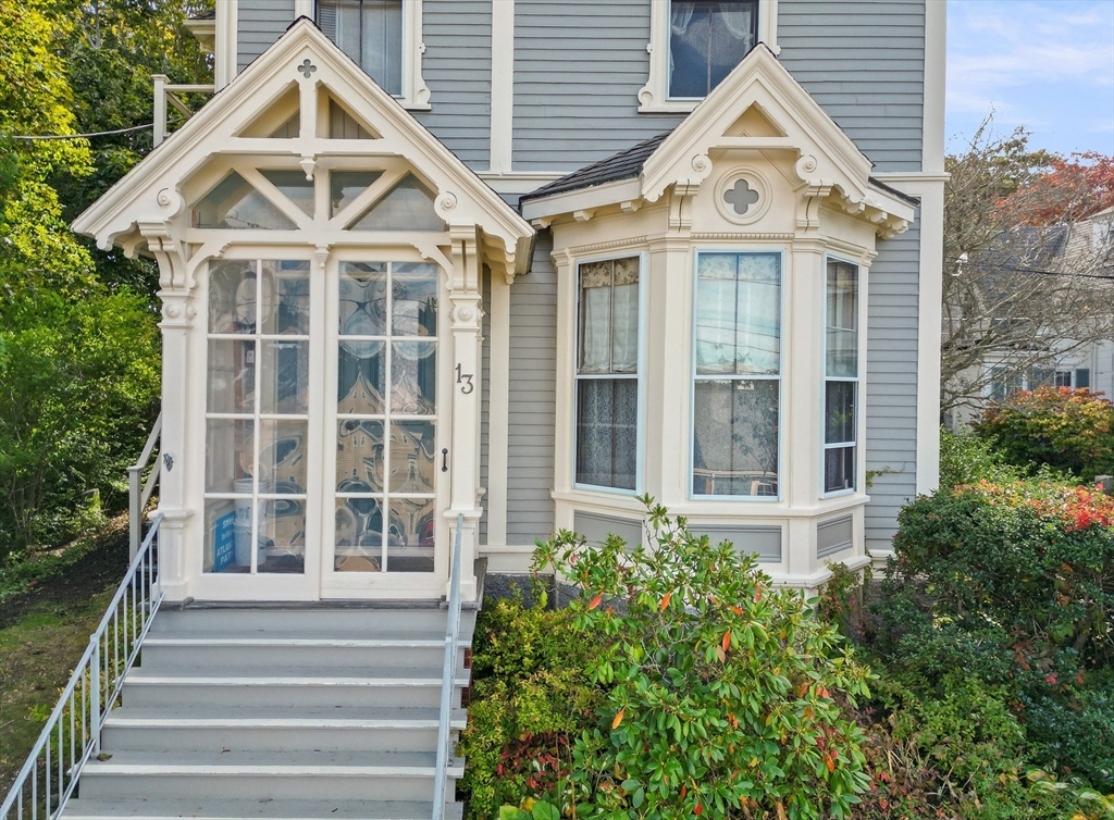 13 Pleasant Street 3