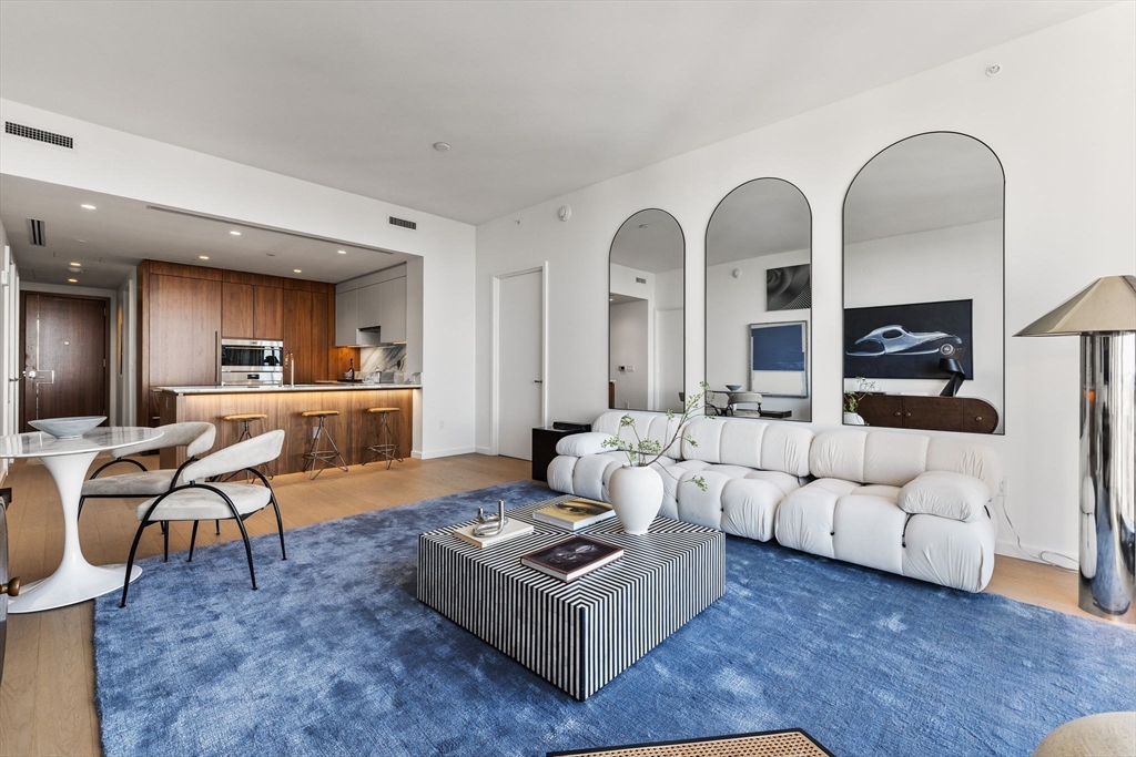 682 Atlantic Ave 38E