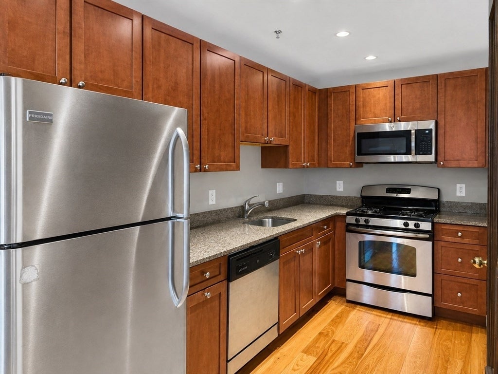 113 Beacon St #F-5, Boston, MA, 113 Beacon St #F-5, Boston, MA Photo #2