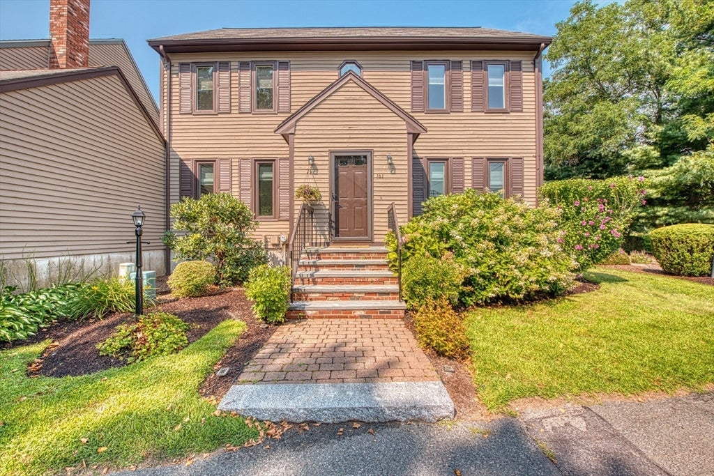 161 Copperwood Drive #161, Stoughton, MA, 161 Copperwood Drive #161, Stoughton, MA Photo #2