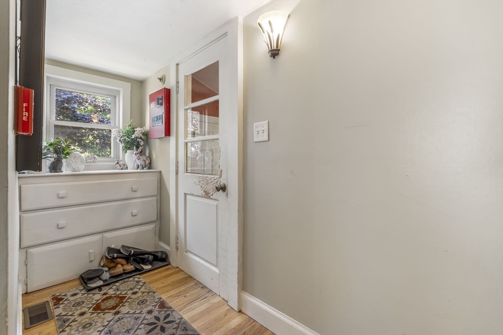 138 Low Street