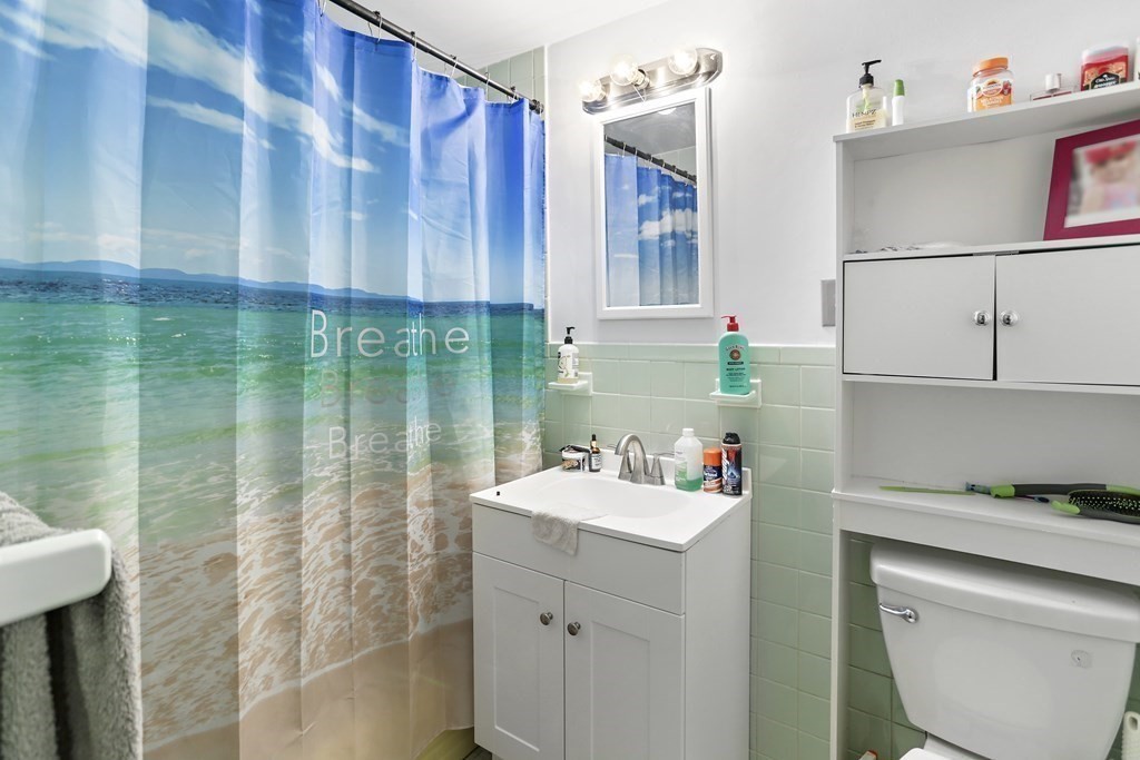 74 Beach Street 1-3
