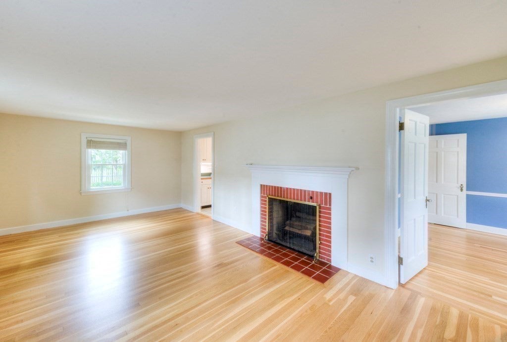 27 Mayflower Circle, Worcester, MA, 27 Mayflower Circle, Worcester, MA Photo #19
