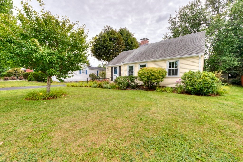 27 Mayflower Circle