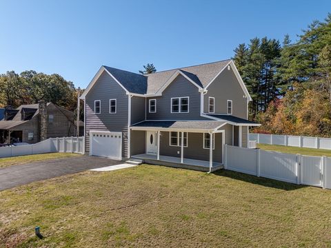 4 Hillcrest Dr Wilbraham MA 01095