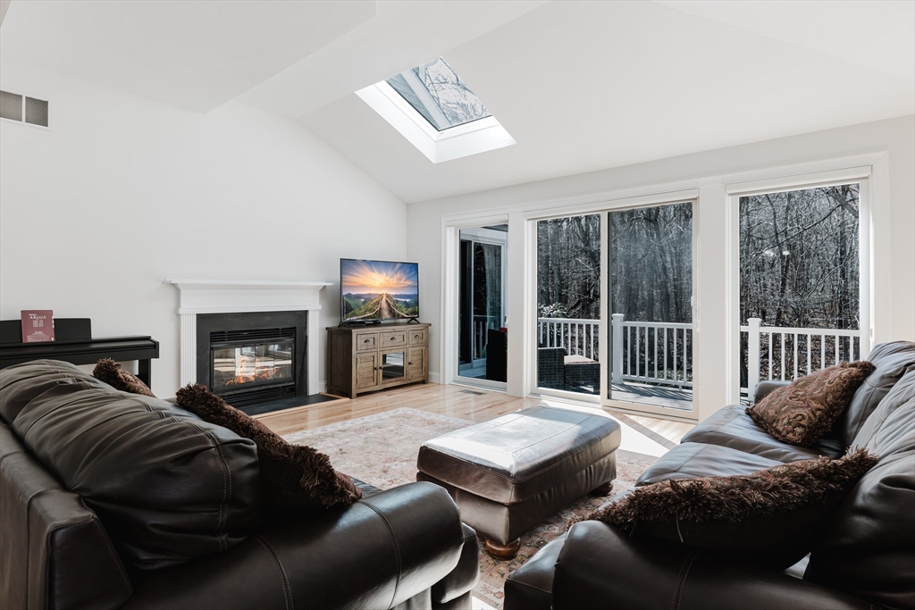 74 Hidden Bay Dr 74