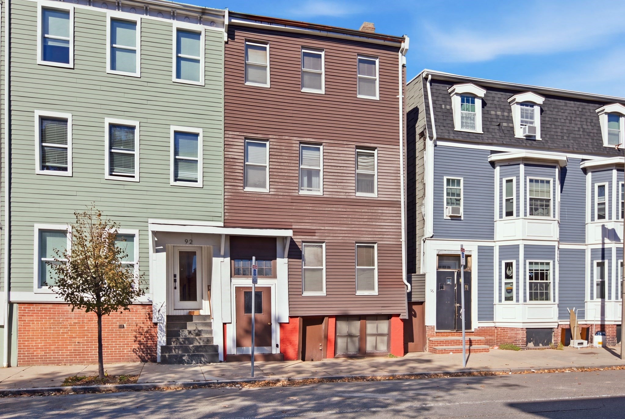 Photo of 94 Chelsea St, Boston, MA