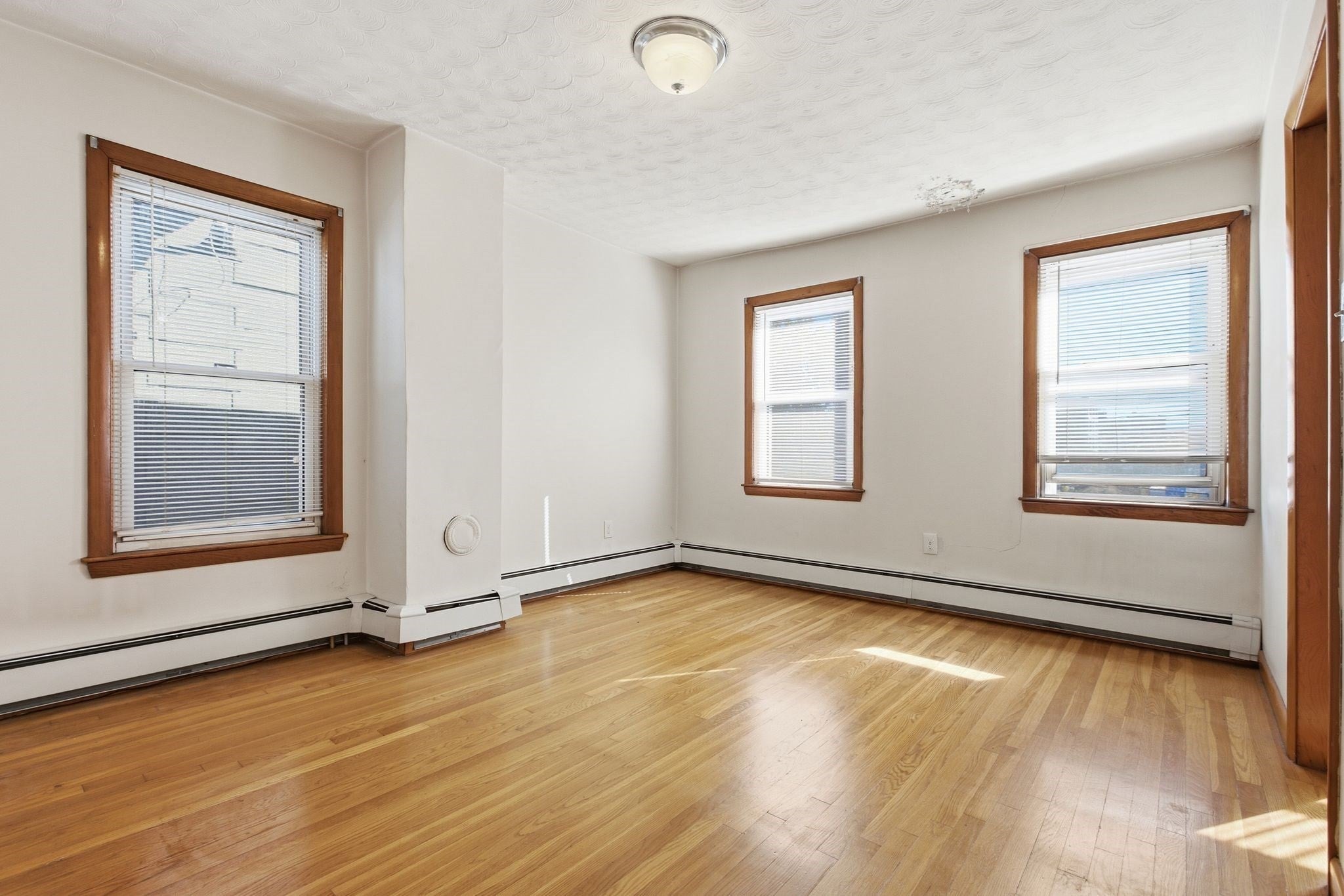94 Chelsea St, Boston, MA, 94 Chelsea St, Boston, MA Photo #15